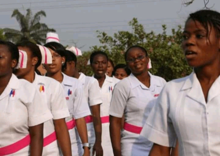 ‘Japa’: FG pleads with nursing graduates to think more of Nigeria