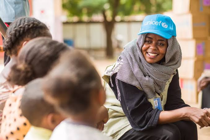 (UNICEF)
